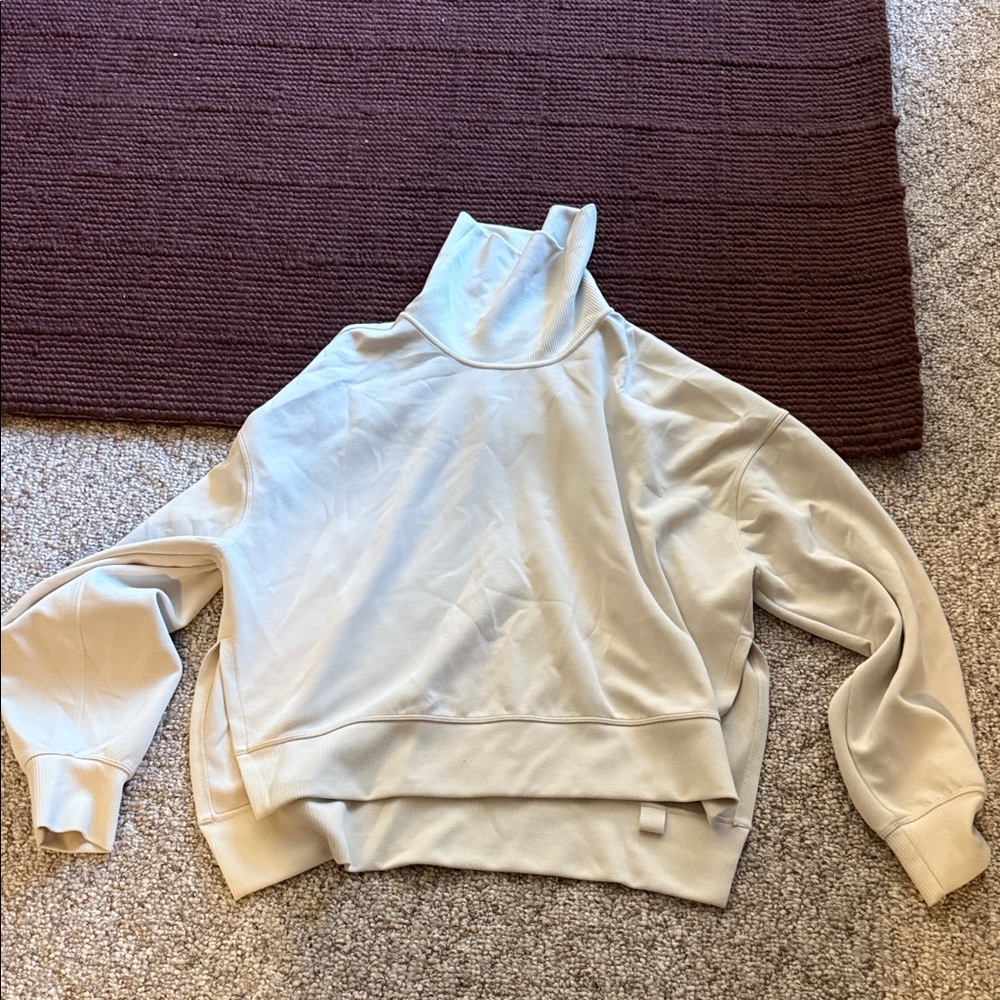 lululemon athletica beige/tan turtleneck sweatshirt